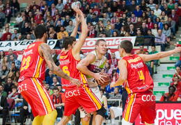 UCAM Murcia vs Laboral Kutxa - Visualizar el contenido de este álbum UCAM Murcia vs Laboral Kutxa